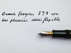 894d