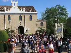 025,1, saliendo de la ermita, marca