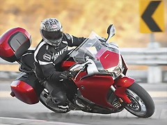 Honda-VFR1200F-DCT