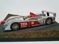 Audi R10 TDI 01