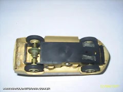 Berlineta Interlagos Amarillo chasis caja negro 2 Berlineta Interlagos Amarillo chasis caja negro 2